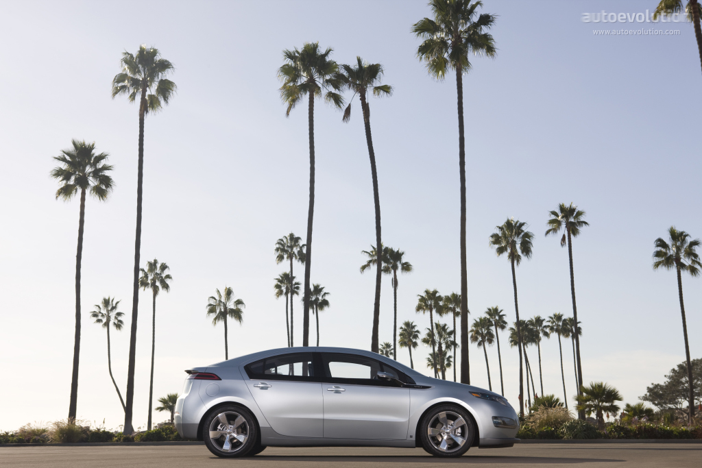 Chevrolet Volt photo 3