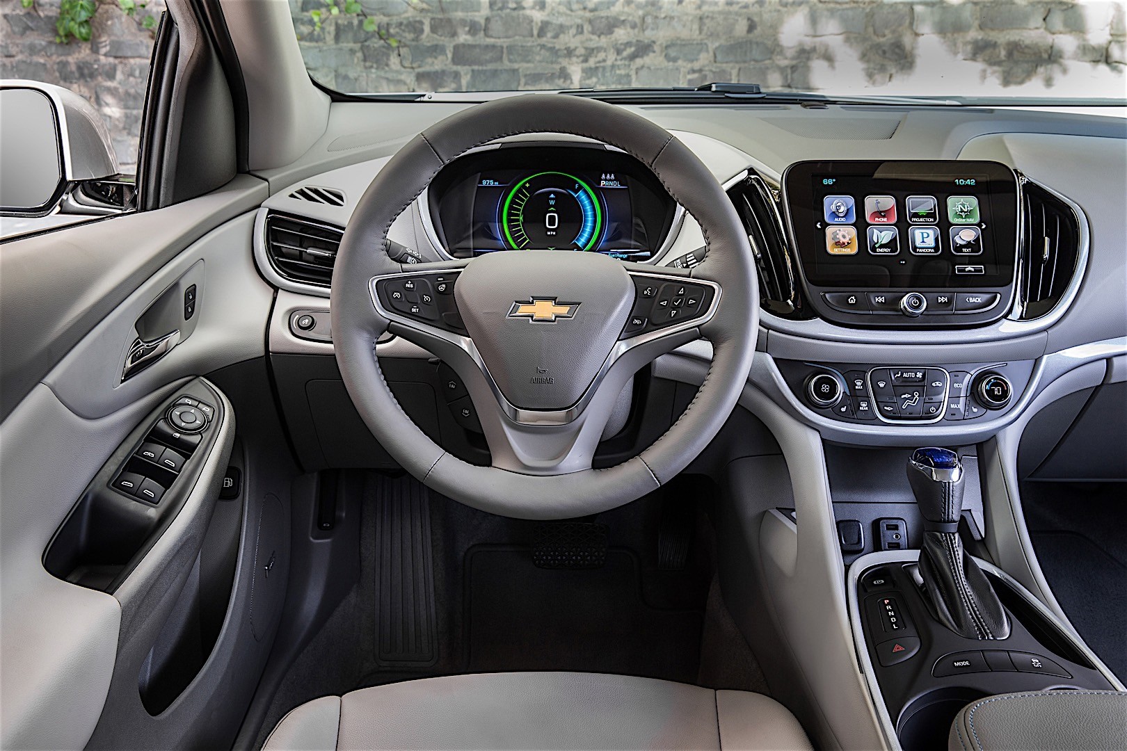 Chevrolet Volt photo 26