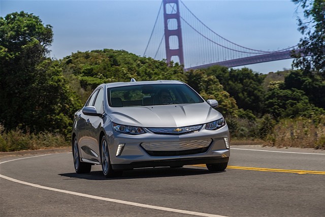 Chevrolet Volt photo 21