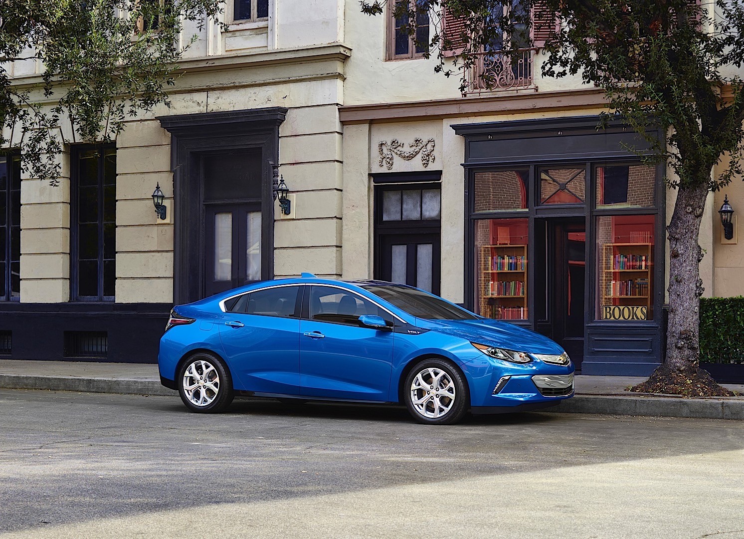 Chevrolet Volt photo 5