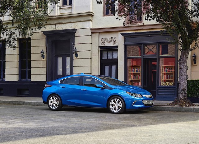 Chevrolet Volt photo 5