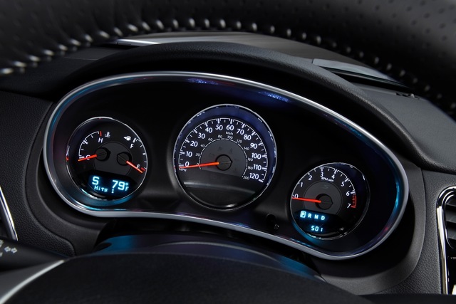 Chrysler 200 photo 57