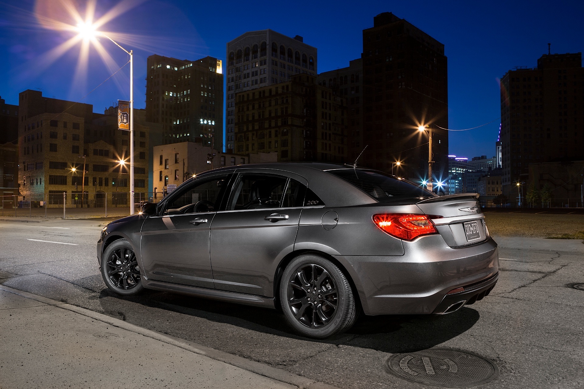 Chrysler 200 photo 37