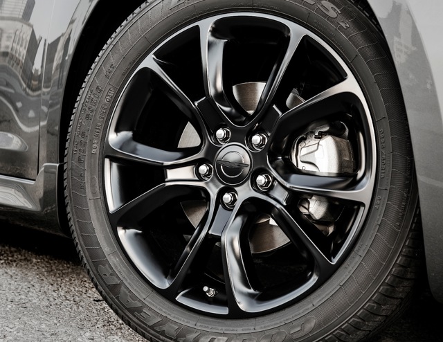 Chrysler 200 photo 42