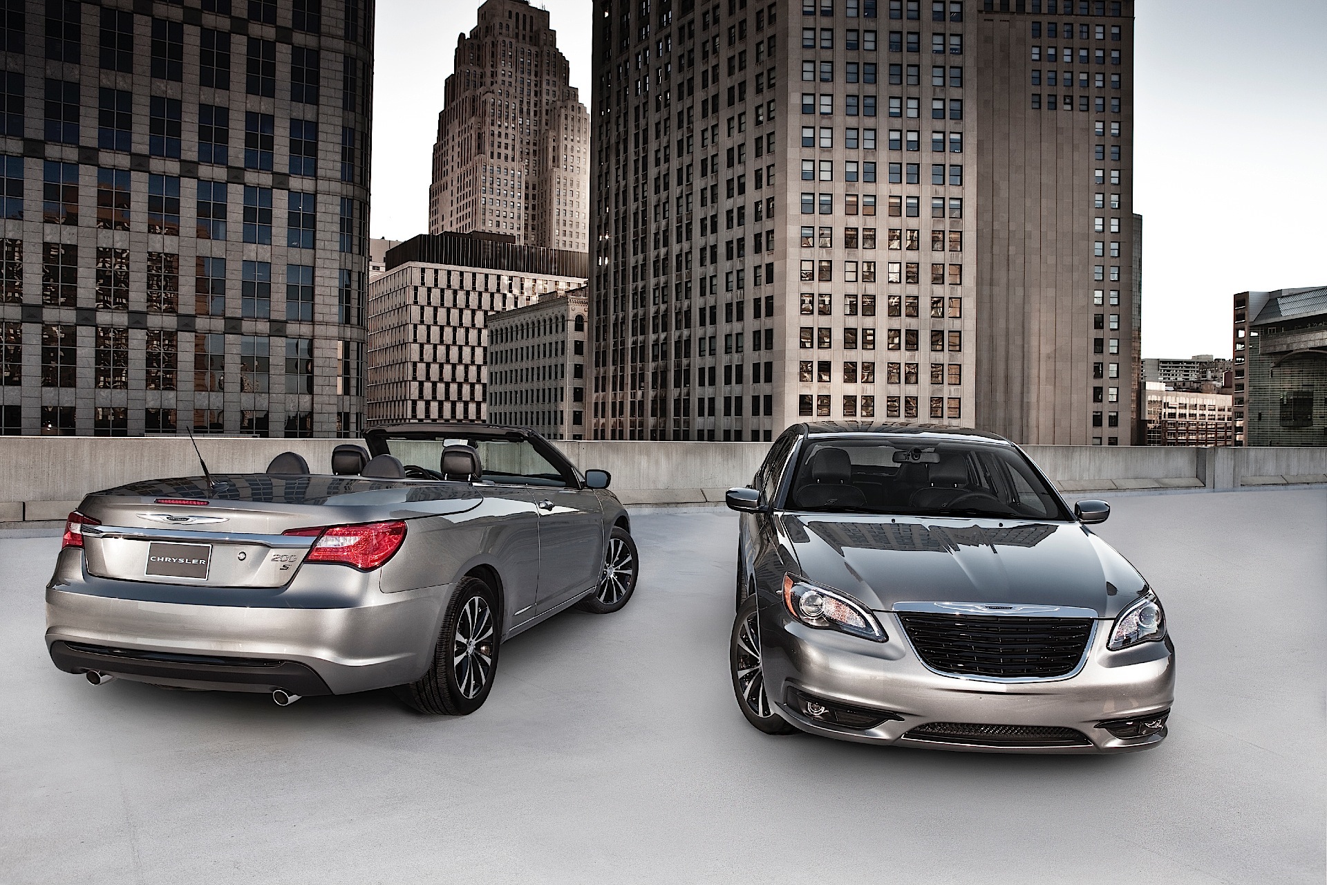 Chrysler 200 photo 43