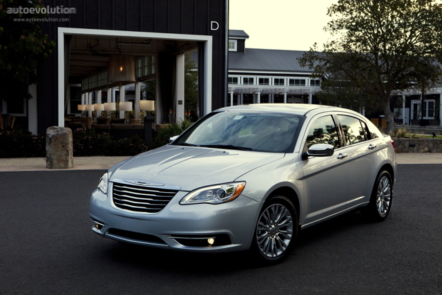 Chrysler 200 photo 15