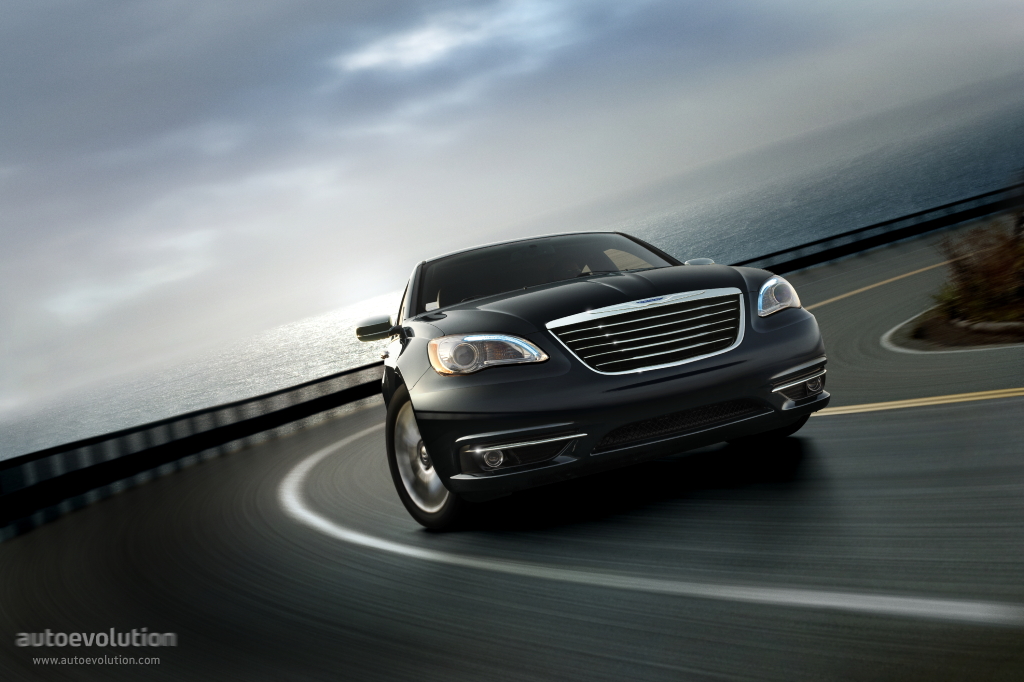 Chrysler 200 photo 9