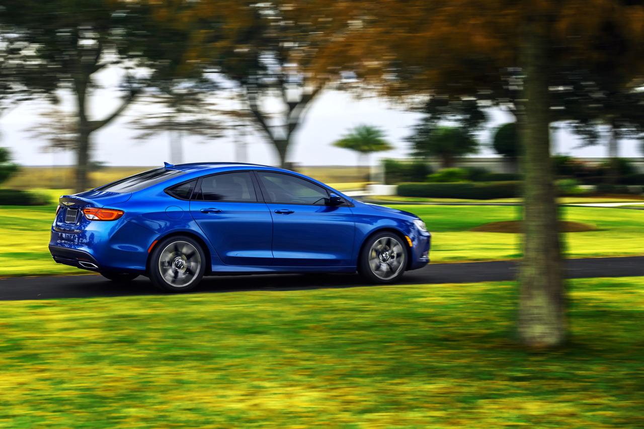 Chrysler 200 photo 20