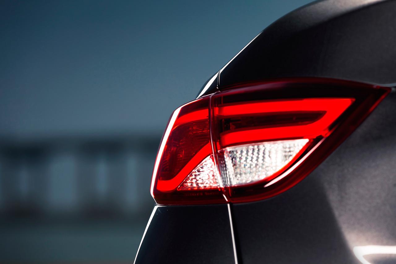 Chrysler 200 photo 42