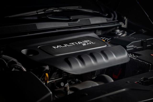 Chrysler 200 photo 61