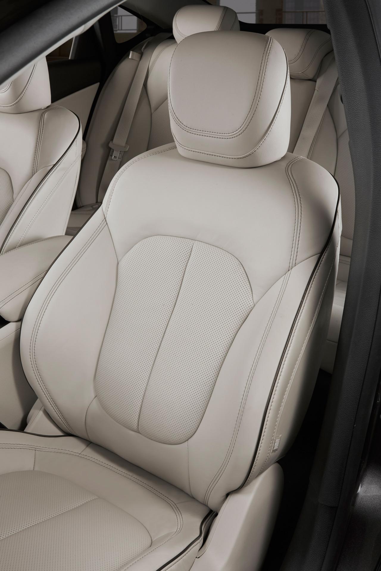 Chrysler 200 photo 73