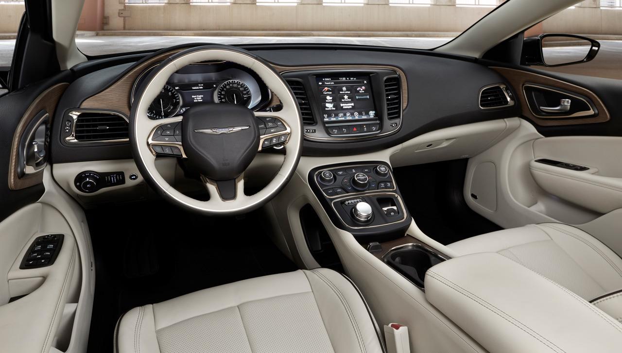 Chrysler 200 photo 75