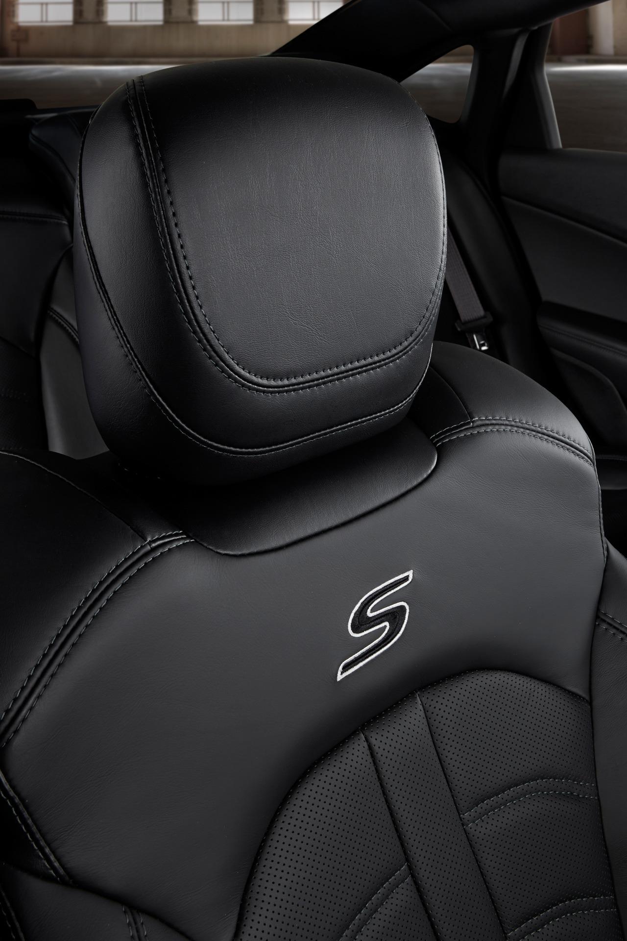 Chrysler 200 photo 97