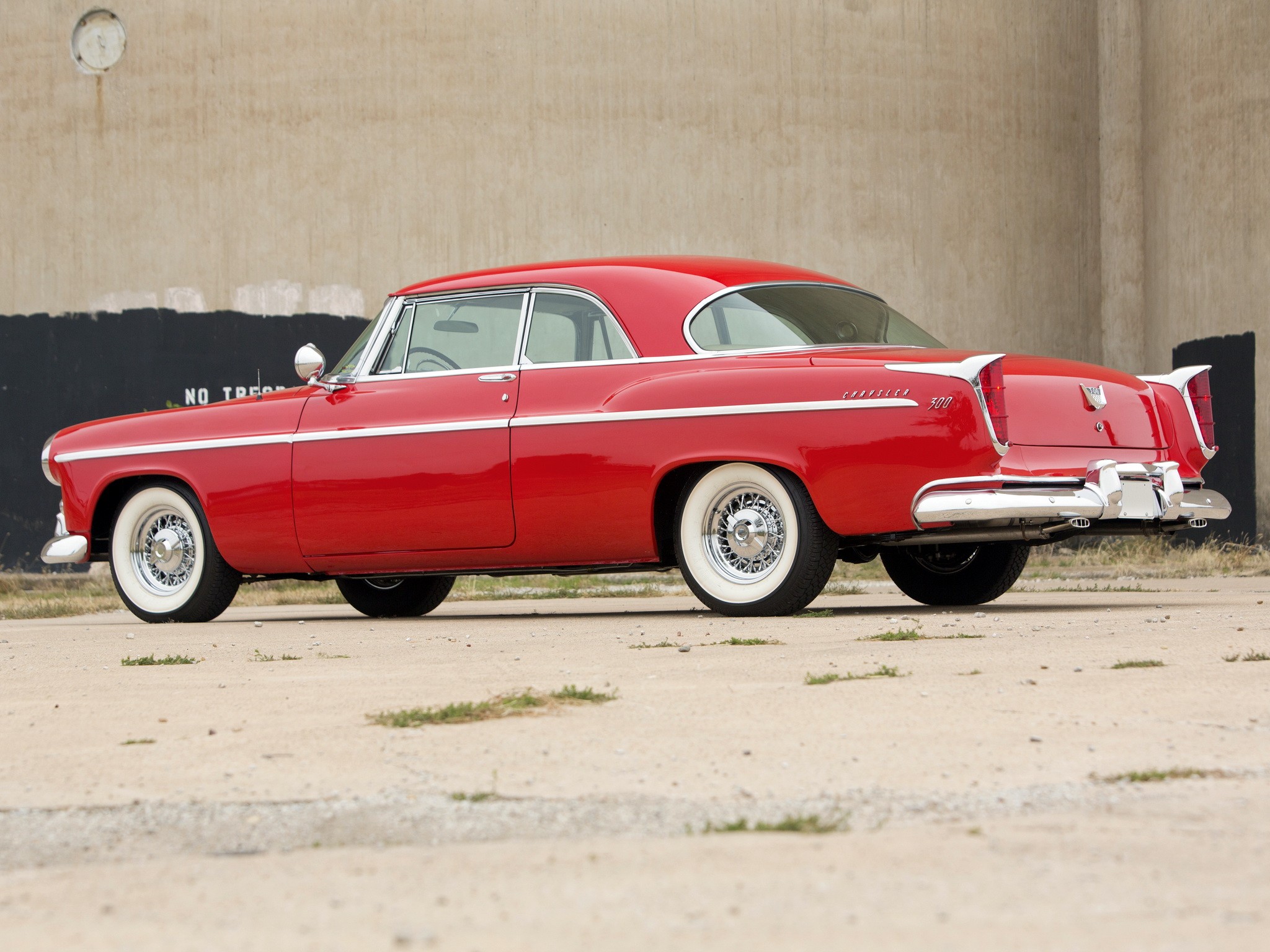 Chrysler 300 Sport Coupe photo 20