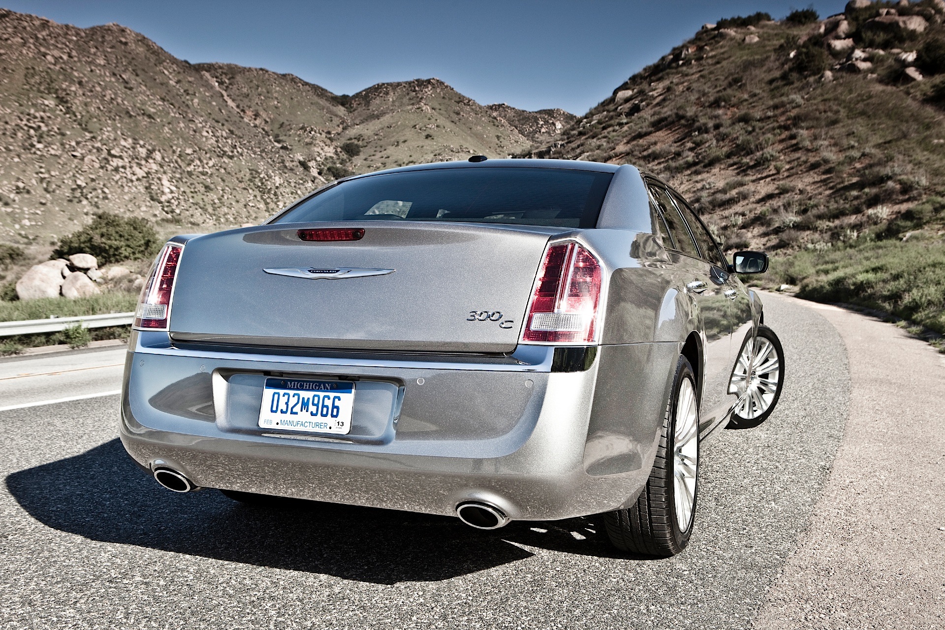 Chrysler 300 photo 3