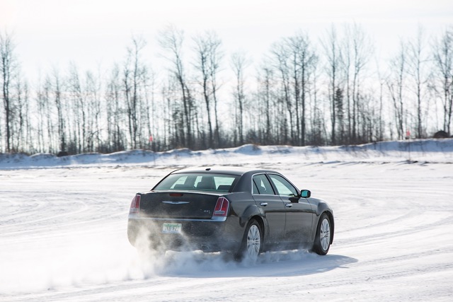 Chrysler 300 photo 37