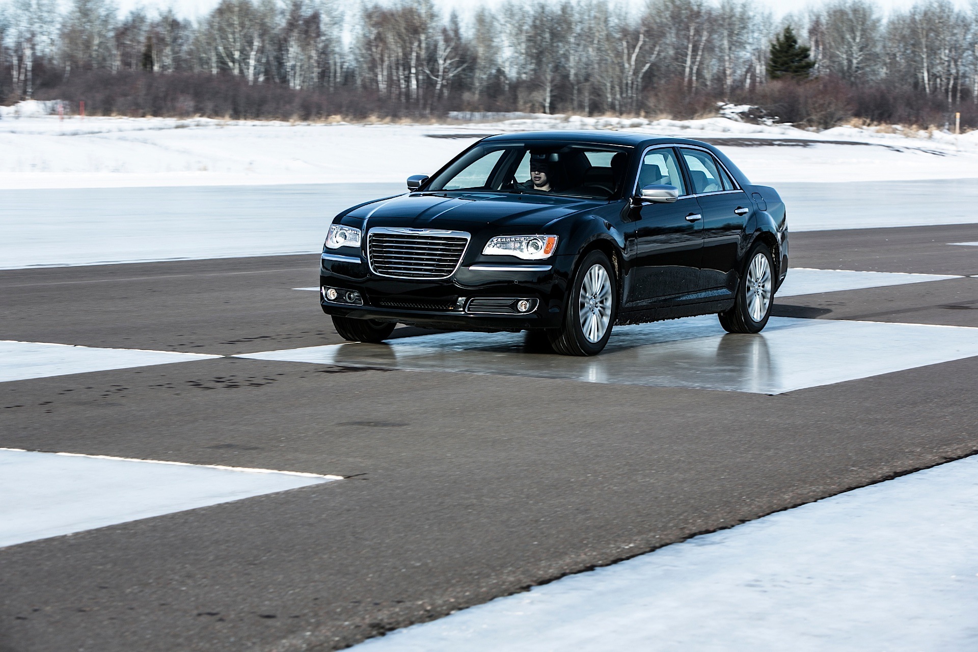 Chrysler 300 photo 52