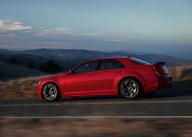 Chrysler 300 photo 11