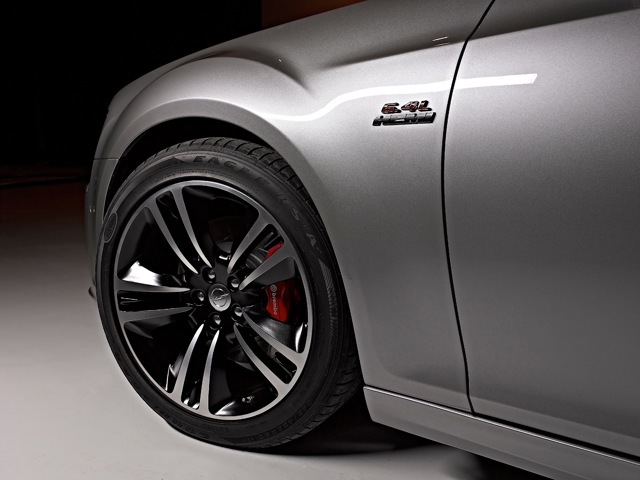 Chrysler 300 photo 7