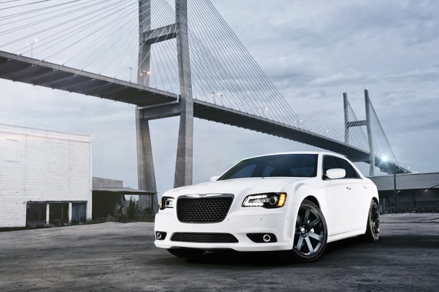 Chrysler 300 photo 17