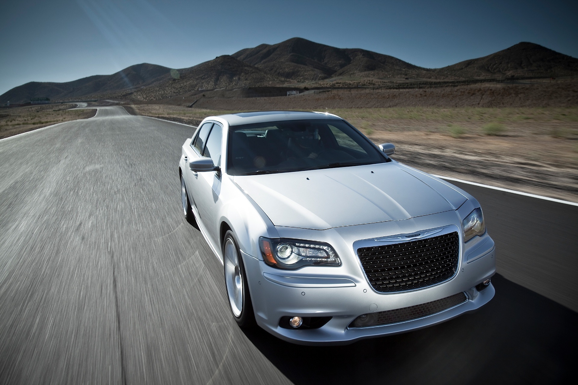 Chrysler 300 photo 4