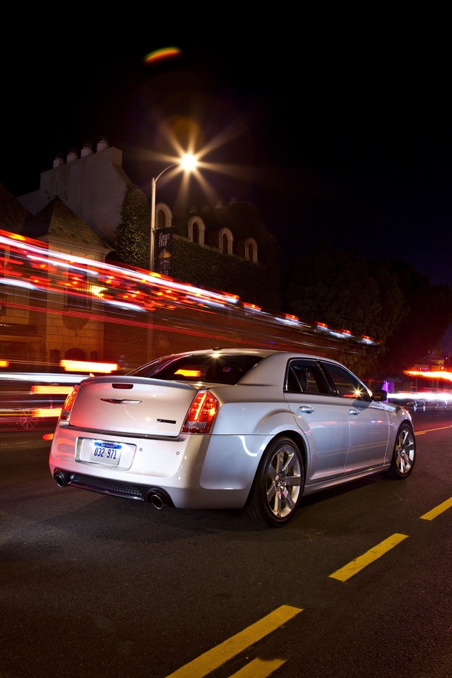 Chrysler 300 photo 6