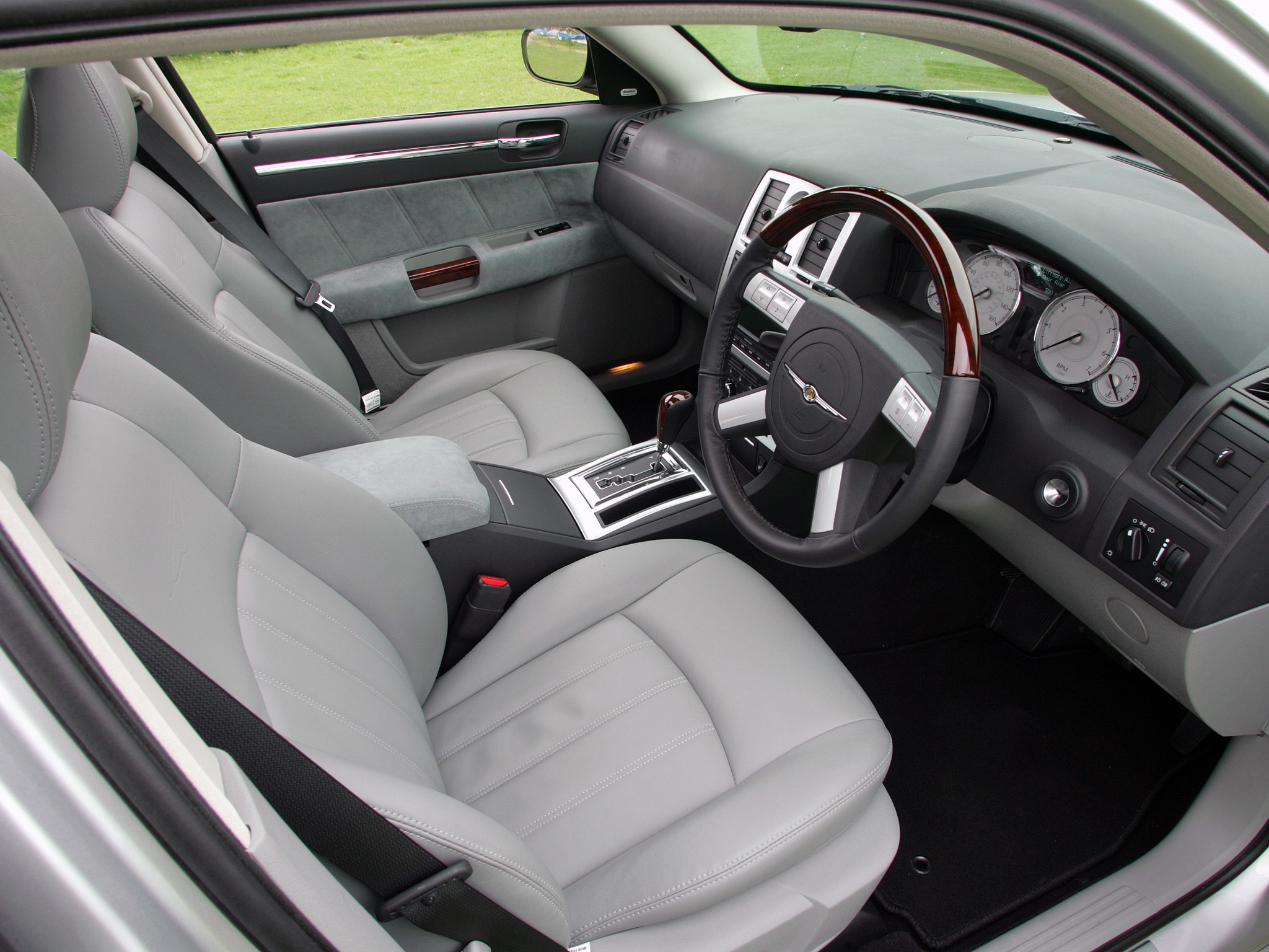 Chrysler 300C Touring photo 67