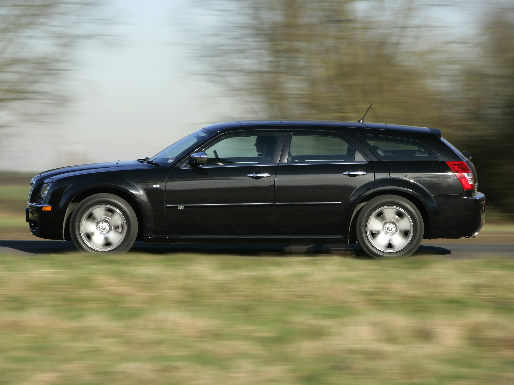 Chrysler 300C Touring photo 20