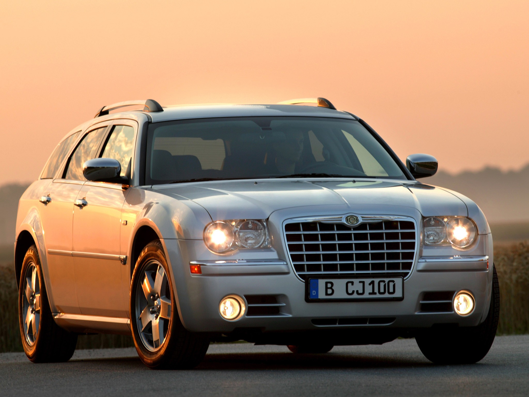 Chrysler 300C Touring photo 38