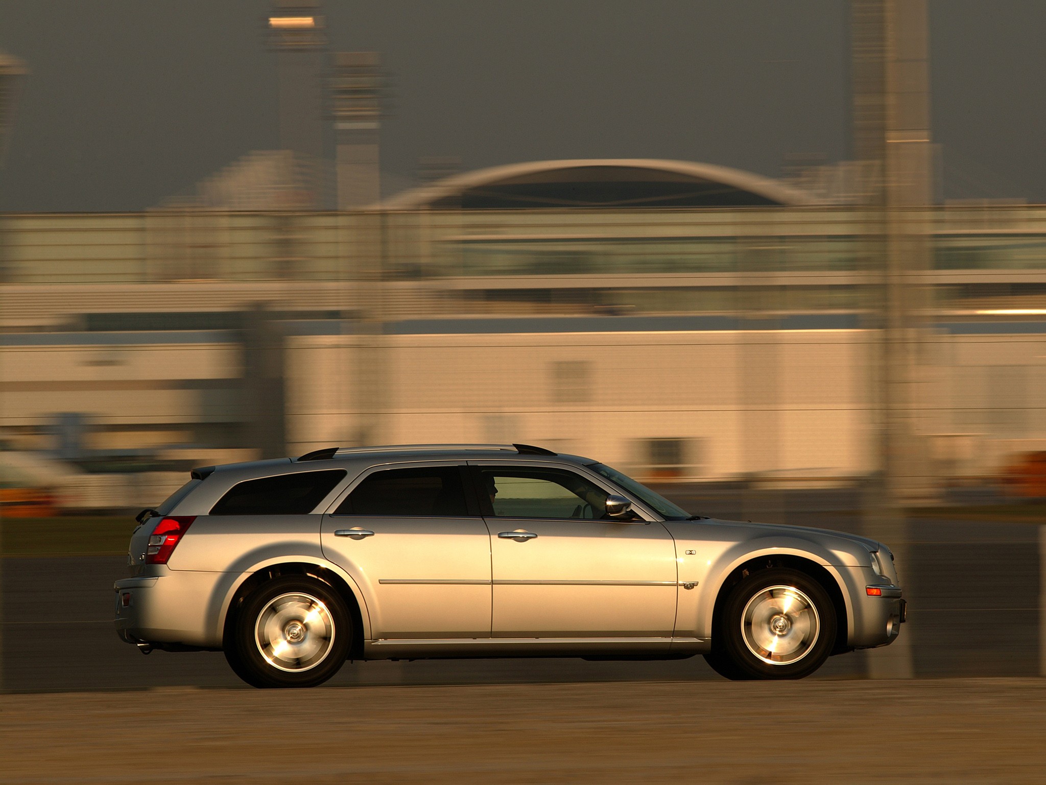 Chrysler 300C Touring photo 39
