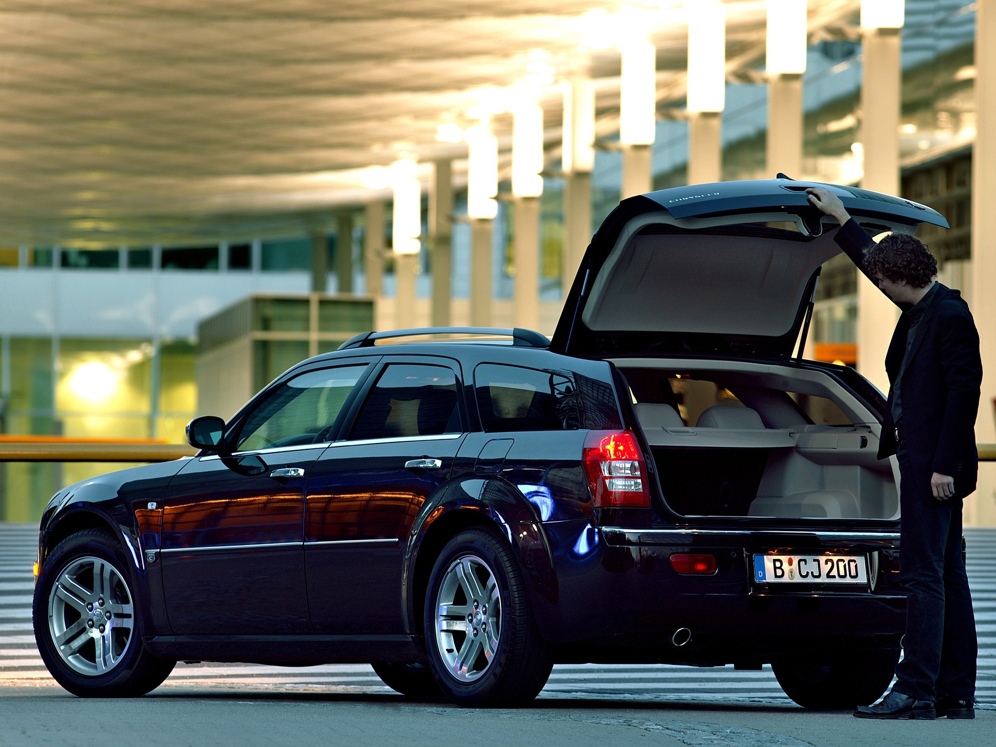 Chrysler 300C Touring photo 41