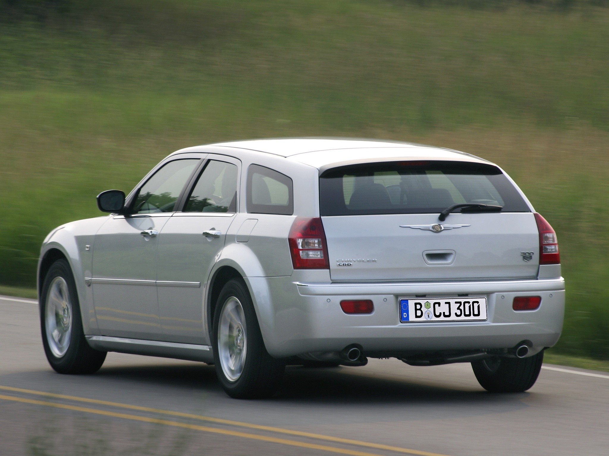 Chrysler 300C Touring photo 46