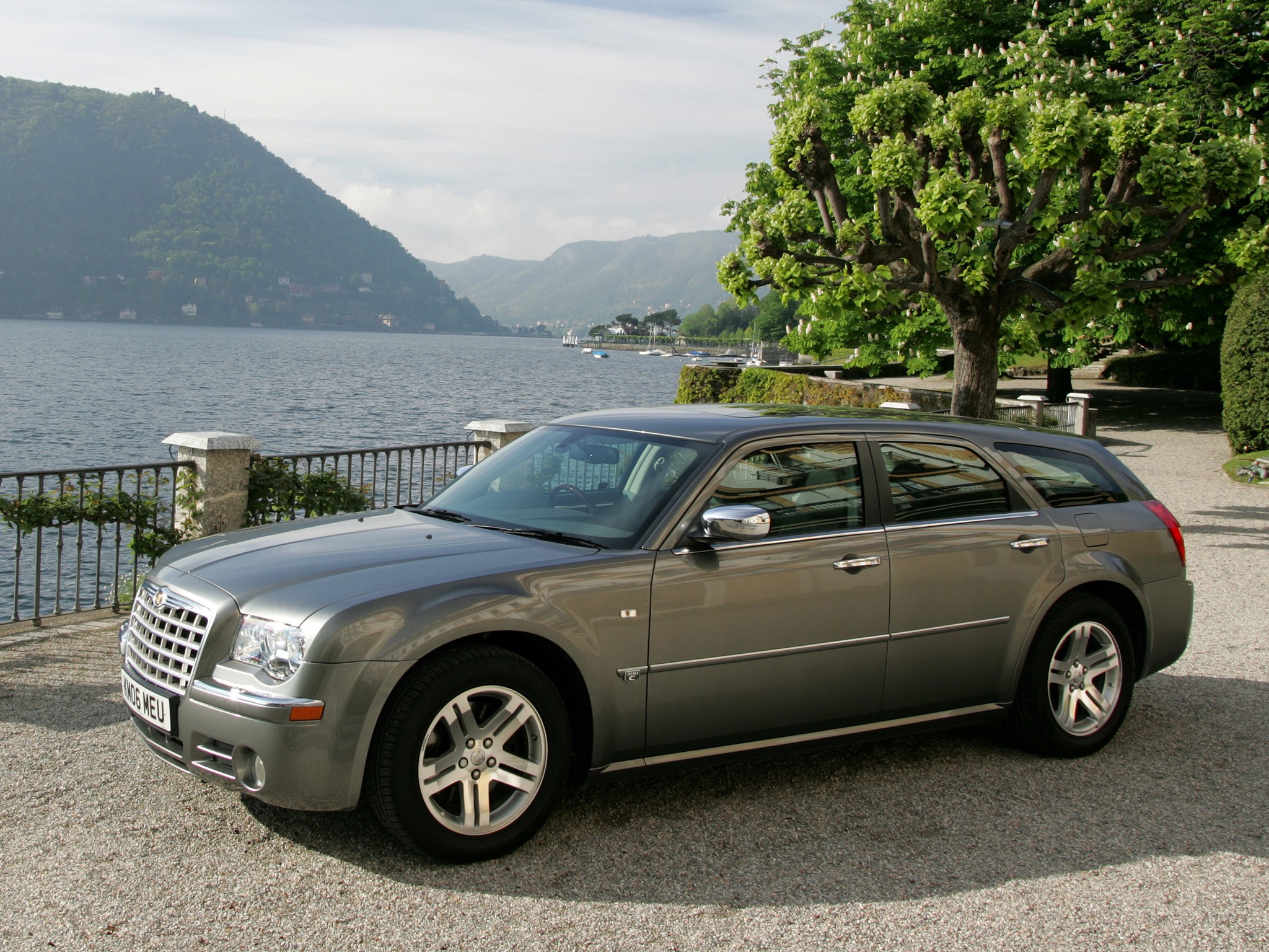 Chrysler 300C Touring photo 55