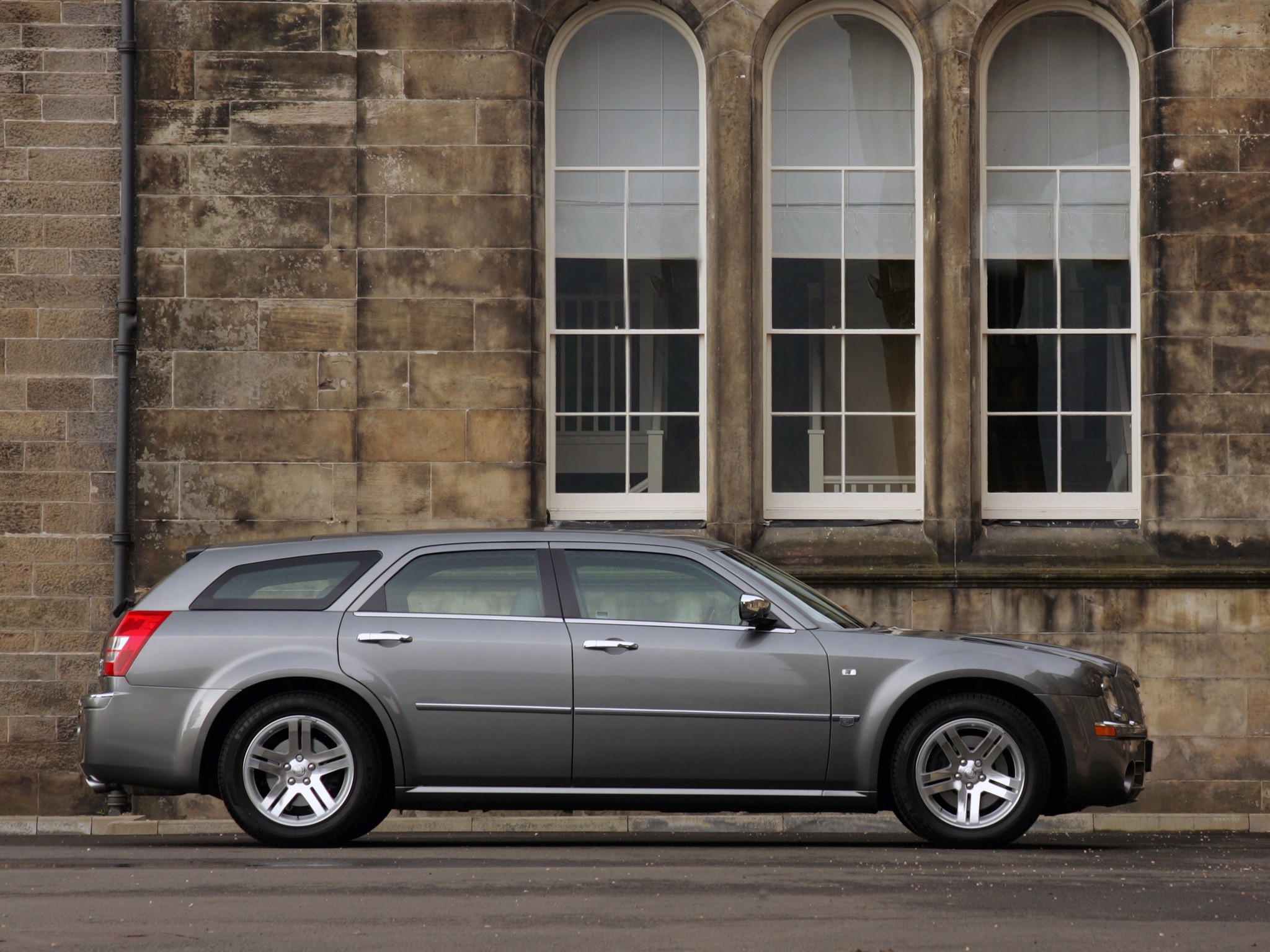 Chrysler 300C Touring photo 56