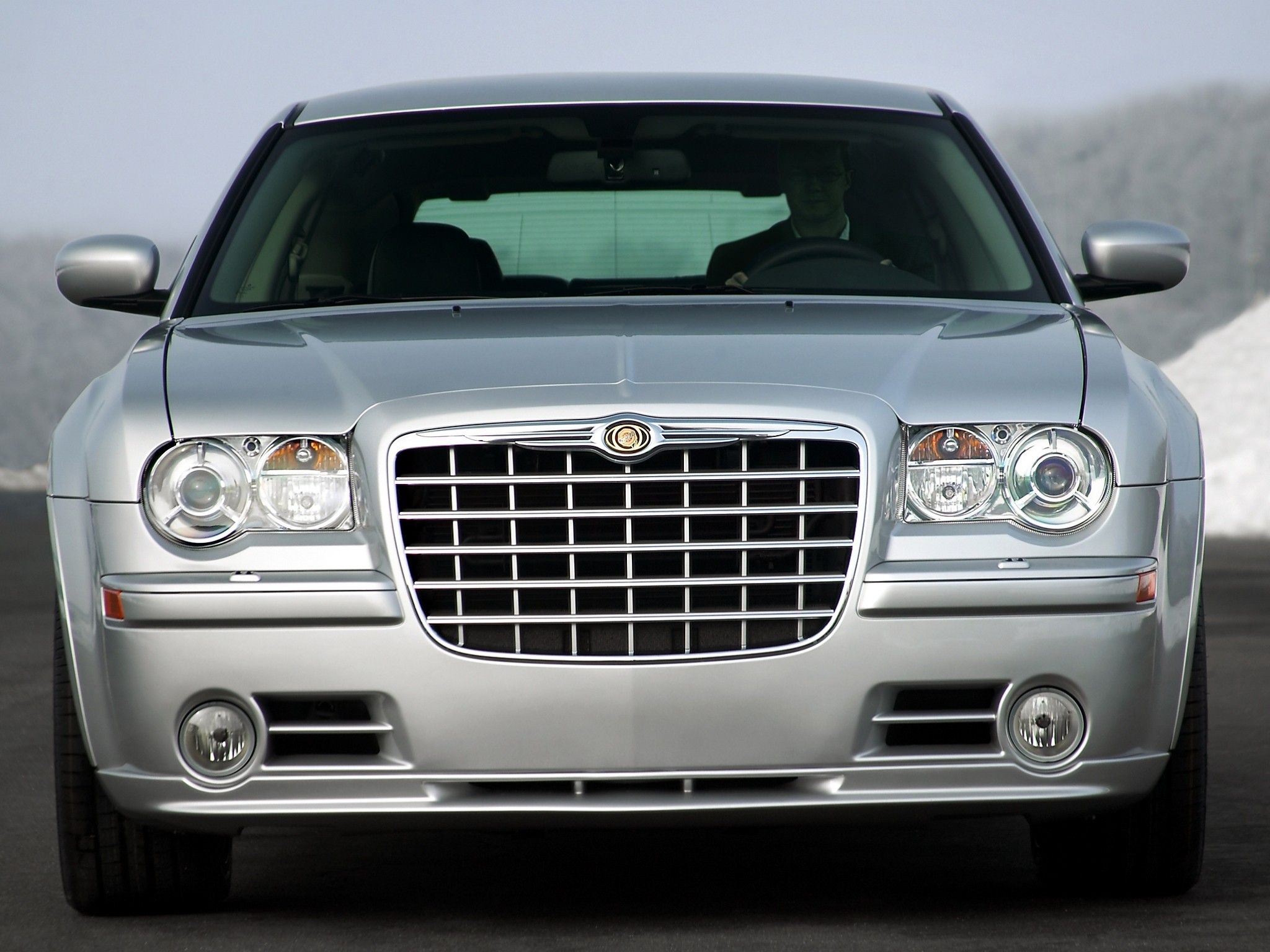 Chrysler 300C Touring photo 22