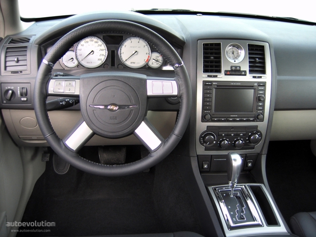 Chrysler 300C Touring Foto 32