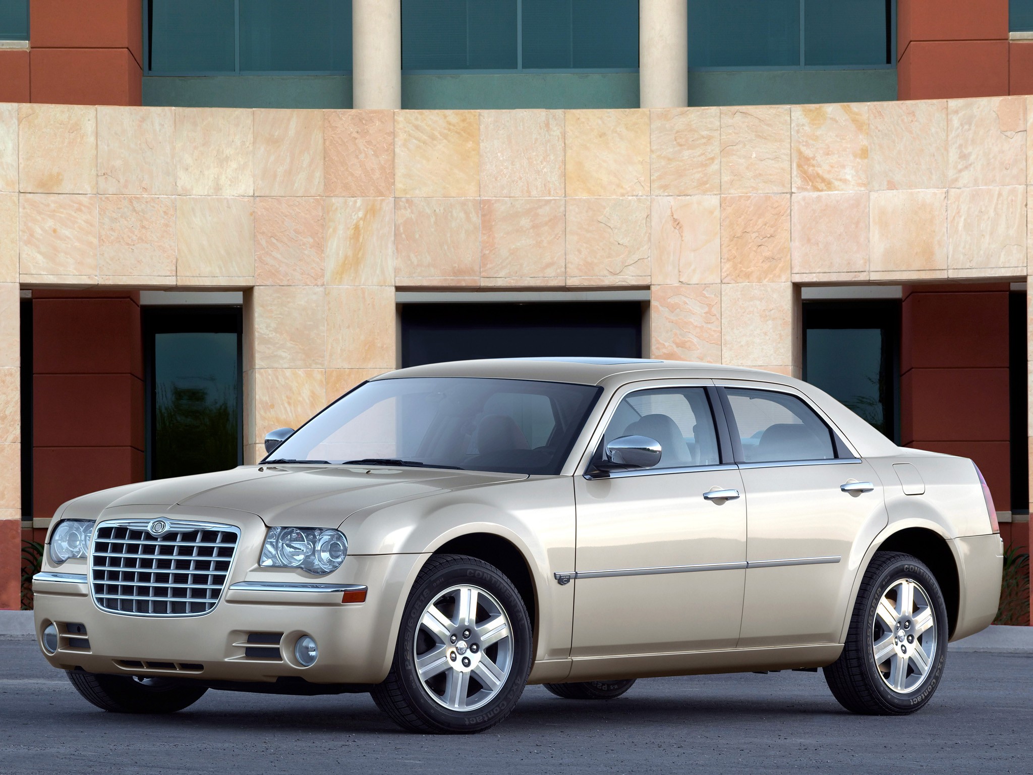 Chrysler 300C photo 9