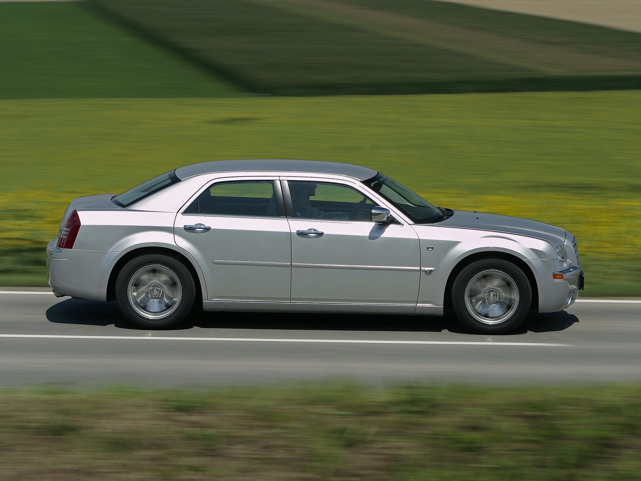 Chrysler 300C photo 20