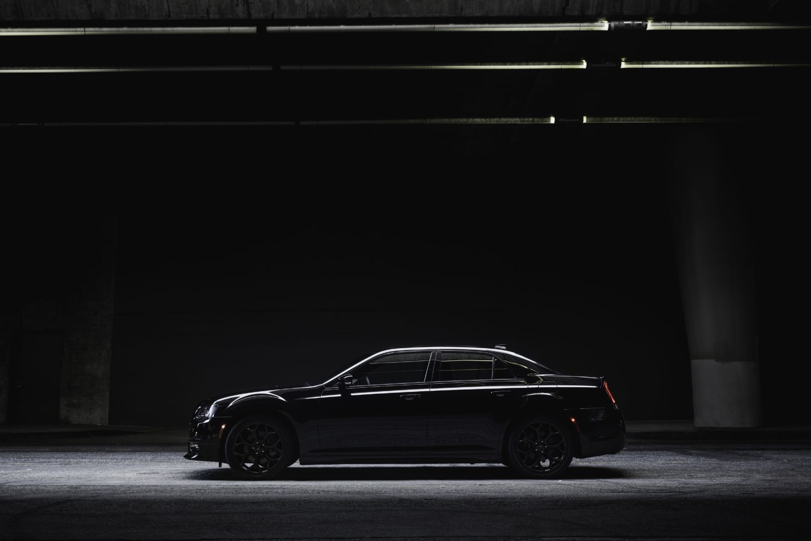 Chrysler 300C photo 4