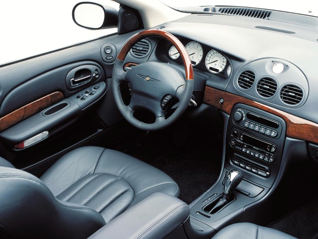 Chrysler 300M photo 23