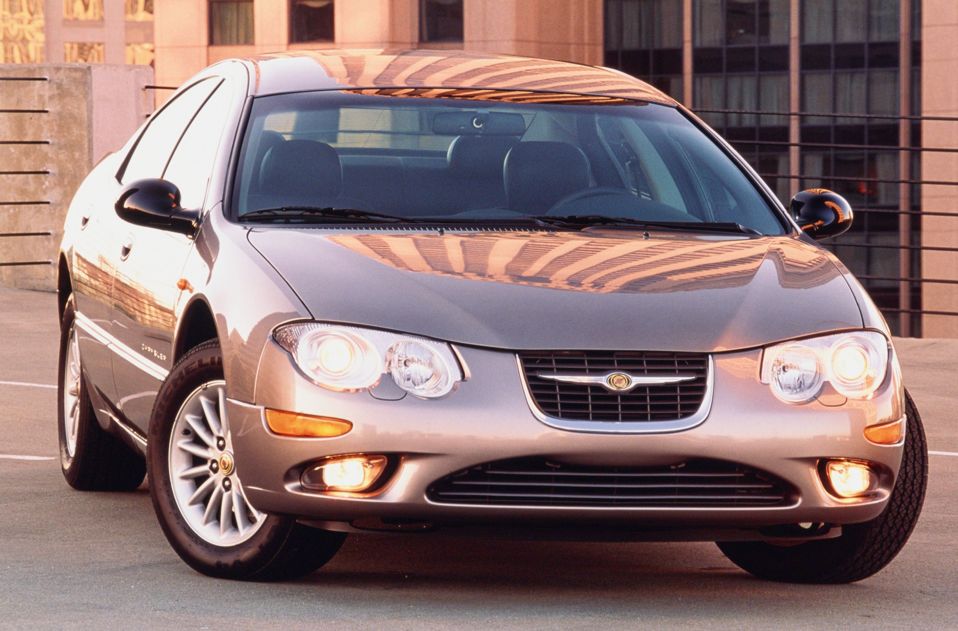 Chrysler 300M photo 15