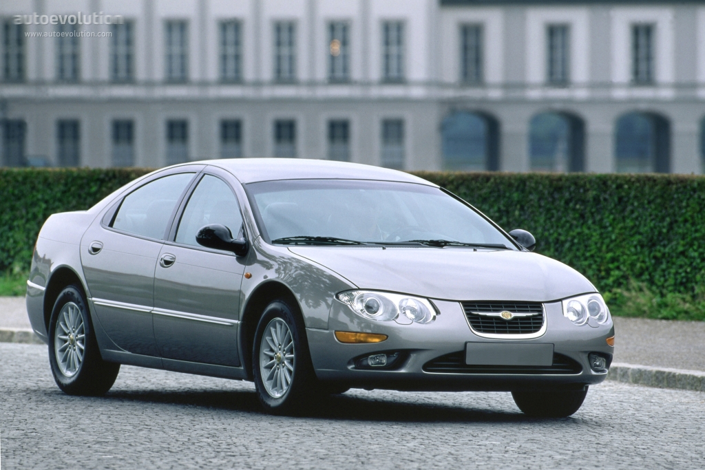 Chrysler 300M photo 2