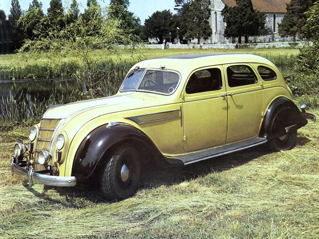Chrysler Airflow photo 15