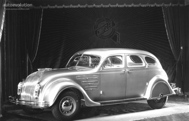 Chrysler Airflow Foto 1
