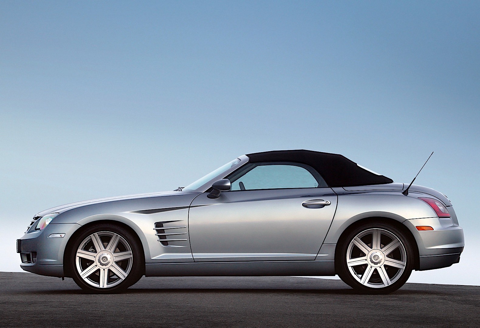 Chrysler Crossfire Roadster photo 33
