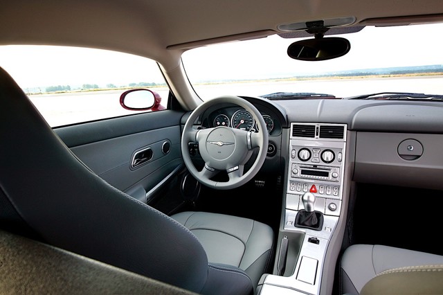 Chrysler Crossfire photo 40