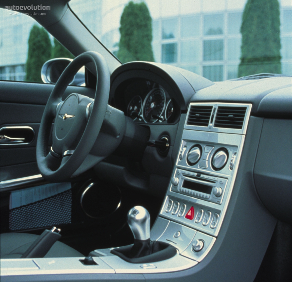 Chrysler Crossfire photo 39