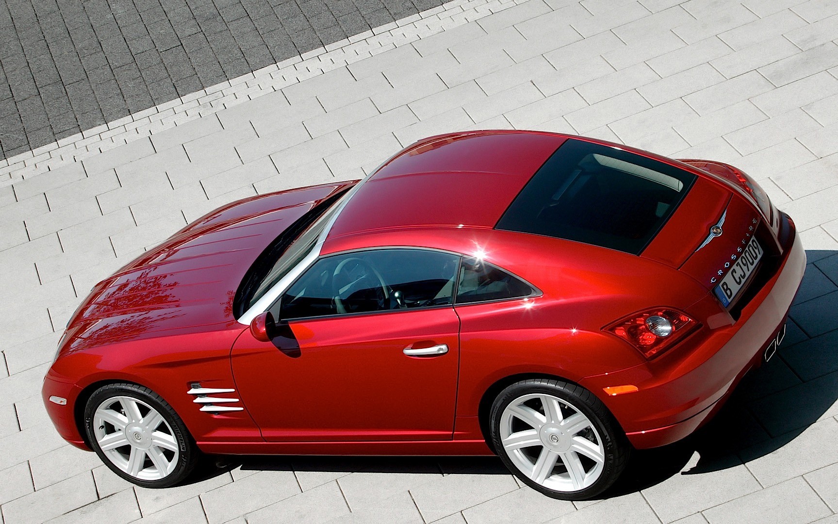 Chrysler Crossfire photo 18