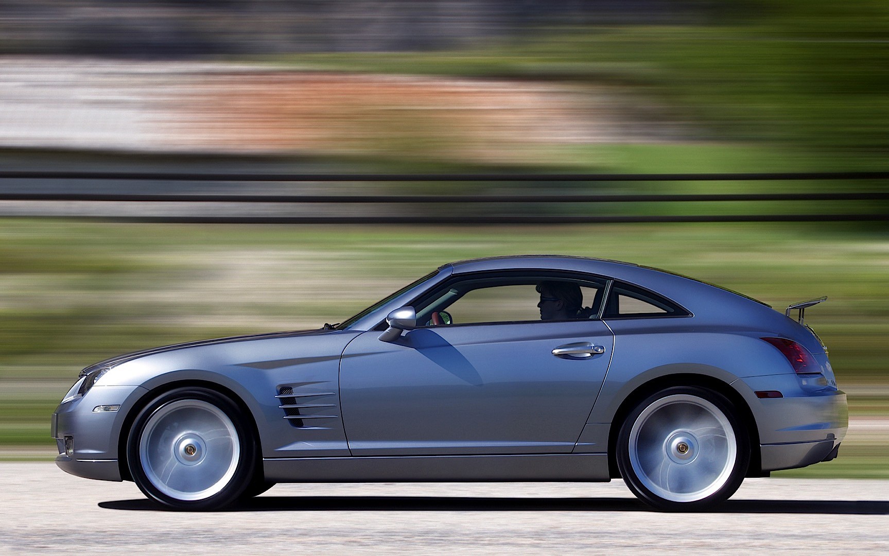 Chrysler Crossfire photo 19
