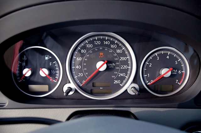 Chrysler Crossfire photo 31